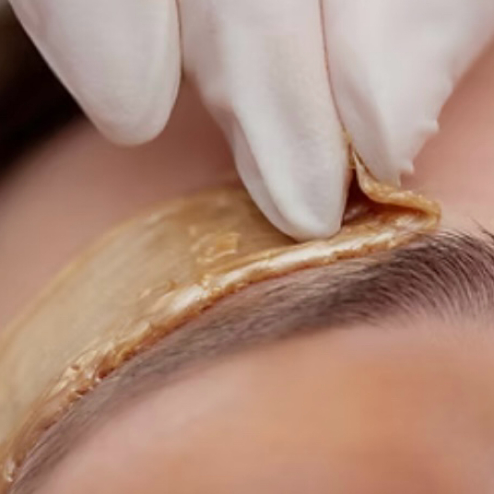 Brow Wax with Hydrojelly Mask at Sweet Peach Waxing in Helotes, TX