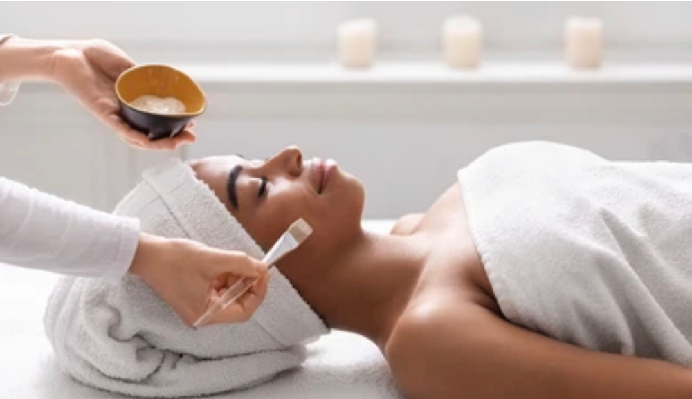 Aroma Signature Facial