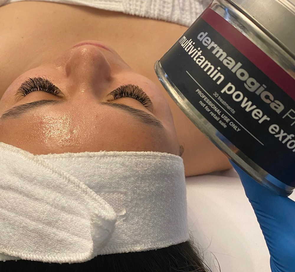 Multivitamin Power Exfoliant