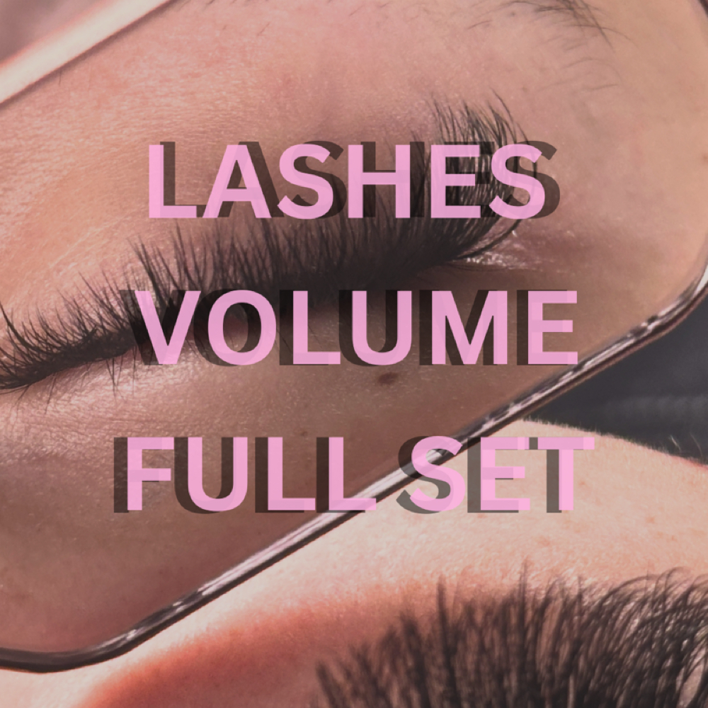 Volume LASH SET at Fluttering Faces in Woodward, OK