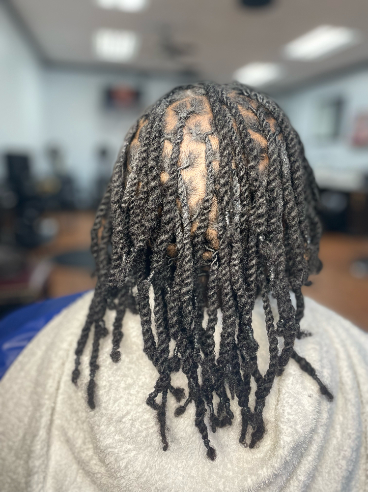 Two Strand twist at QueenMinkCollection in Temple Bills, MD