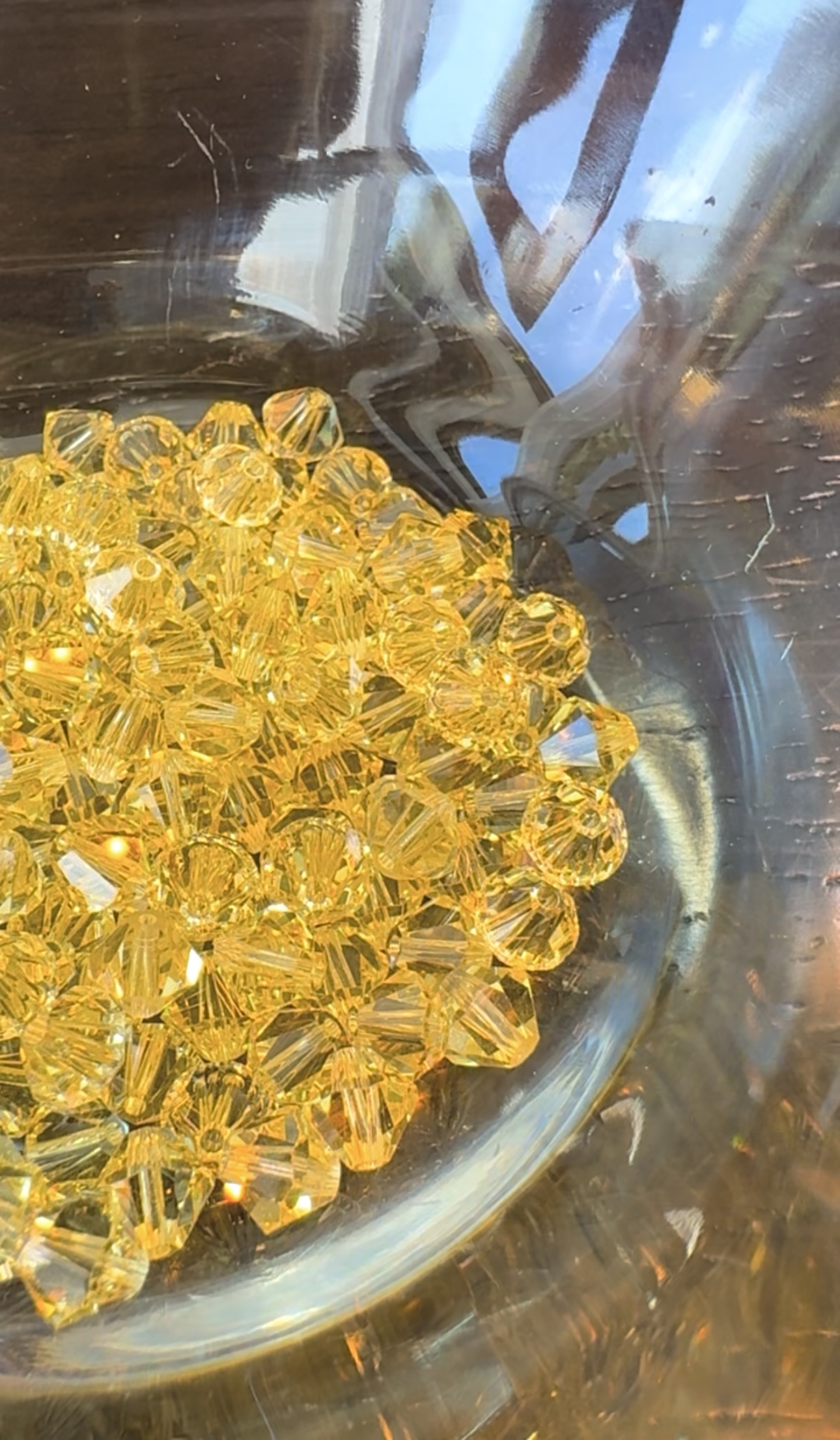 Swarvoski me please...