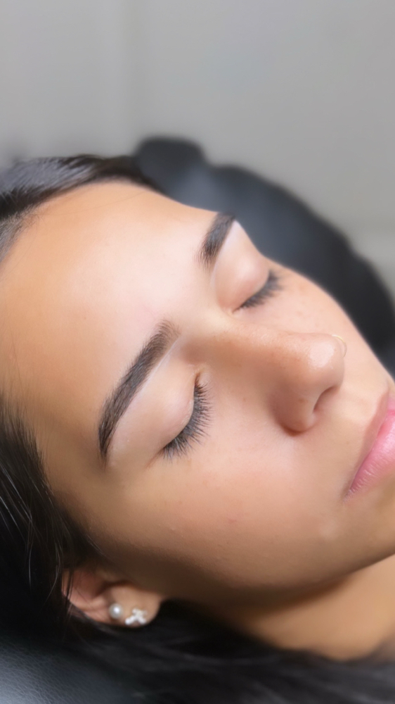 Eyebrow Tint at Rei Winks in Pleasantville, NJ