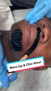 Lip And Chin Wax