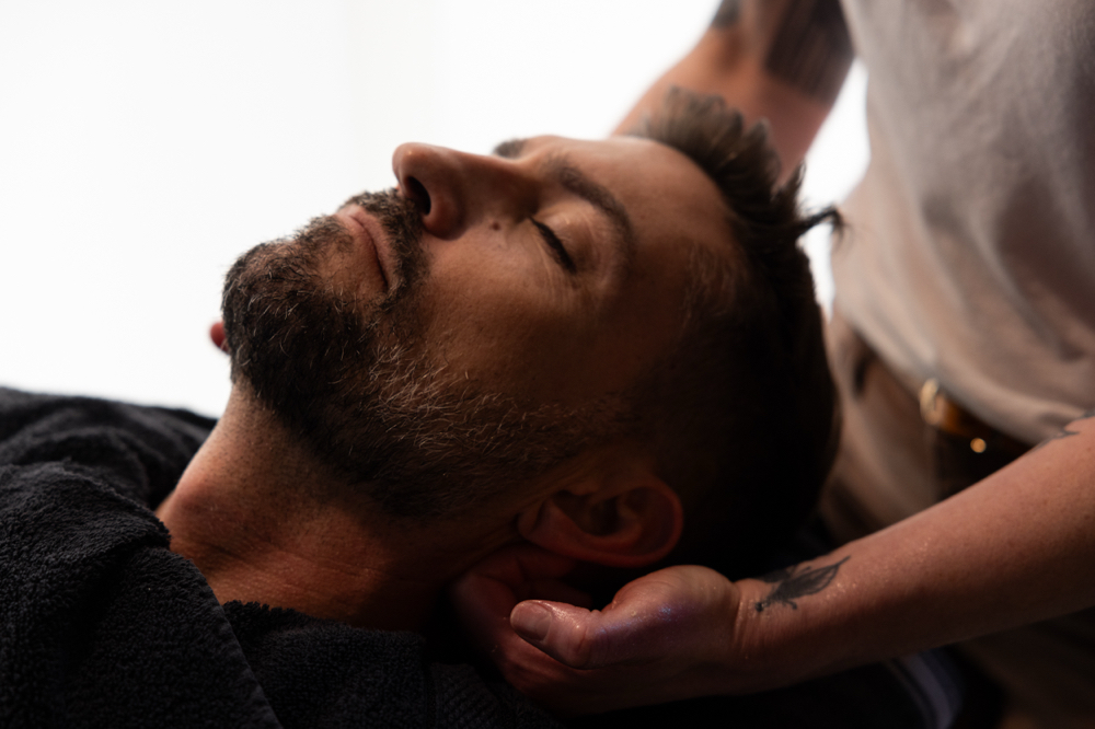 | NECK RESCUE |