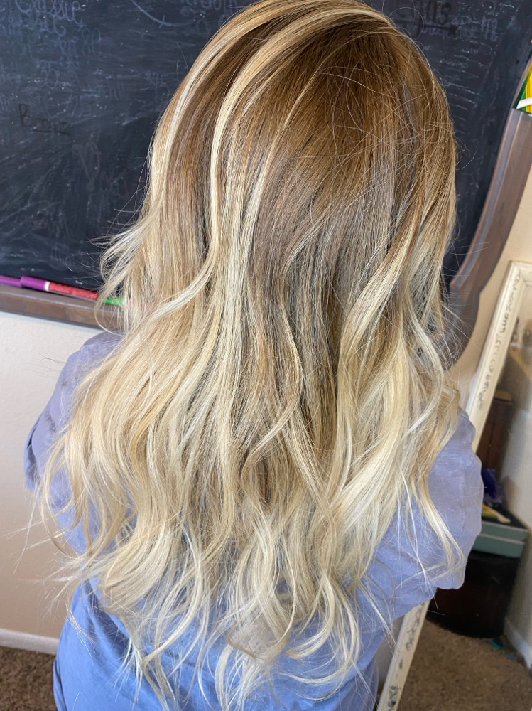 Full Blonding Service