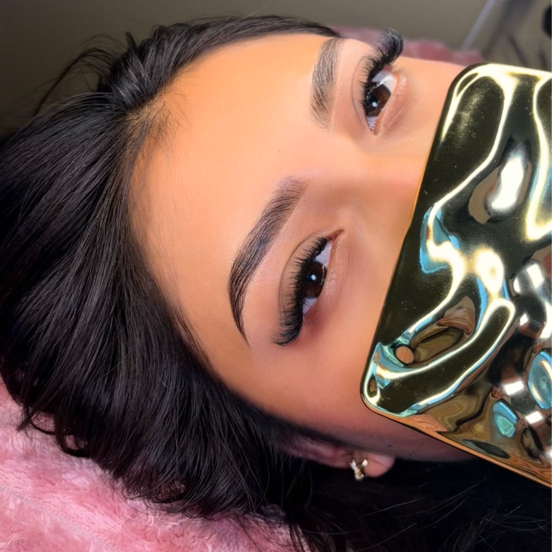 Lash extensions hybrid- parcial at Pretty lashes in provo, UT