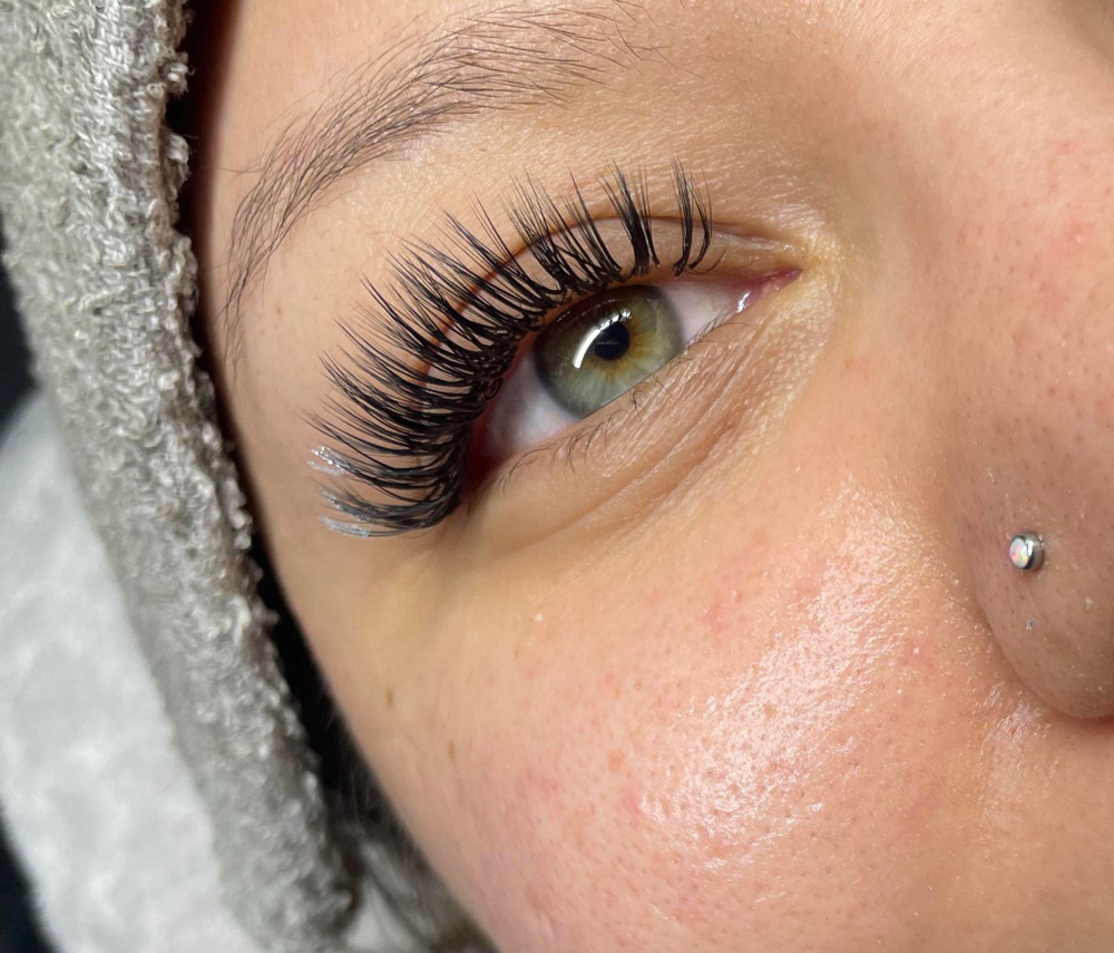 Full Set Classic Lashes