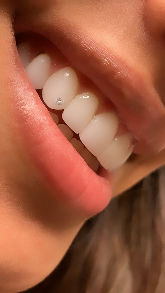 1 Swarovski Crystal