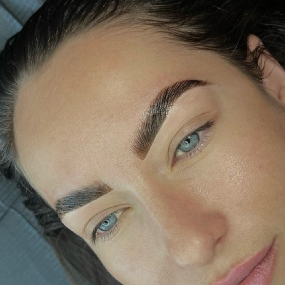 SIGNATURE BROW LAMINATION
