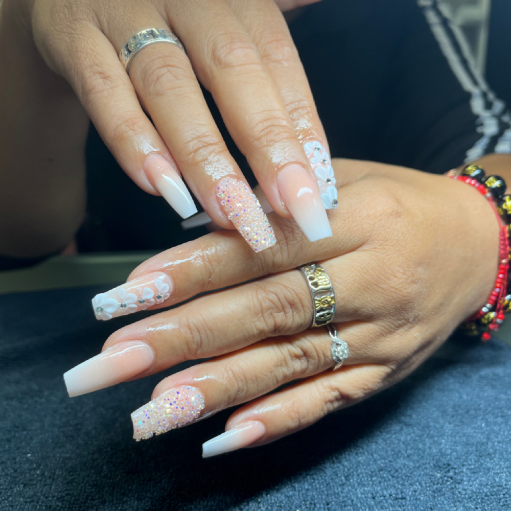 Medium Ombré Fullset at Nailz By Liz in Plainfield, IL