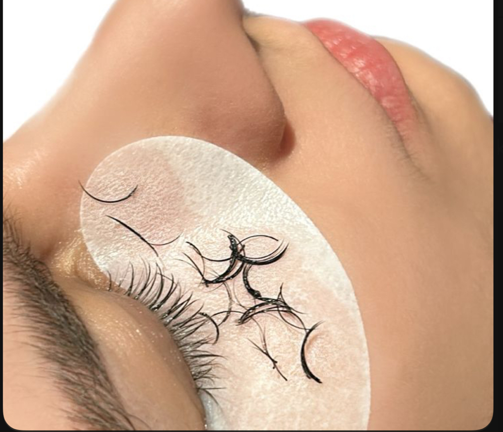 Lash Removal at Beauty Lab Vegas in Las Vegas, NV