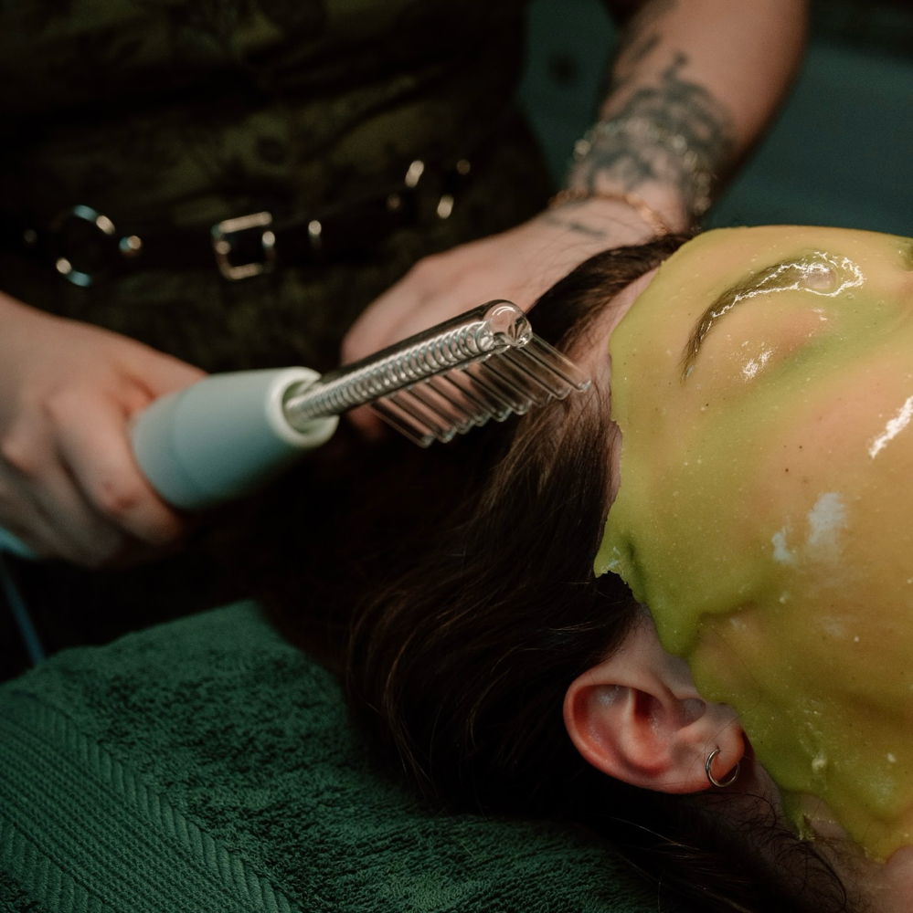High Frequency Scalp Massage*ADDON*