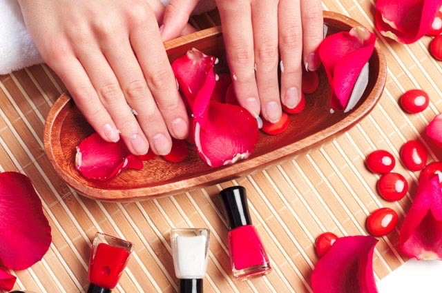Soak Off Nails
