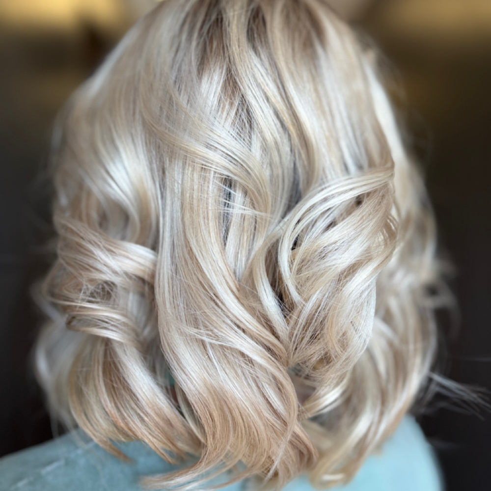 Full Highlight at Olivia Nagel | Beauty Lounge in Lawrenceburg, IN