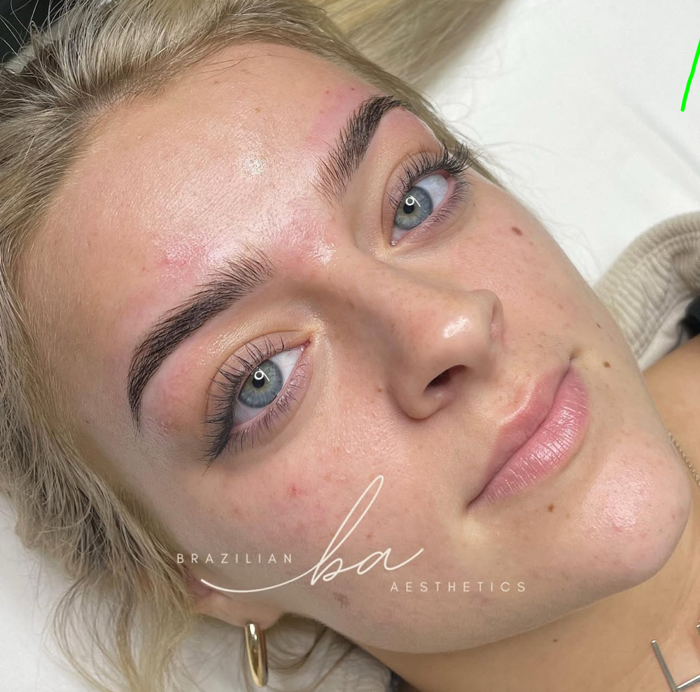 Brow Wax & Hybrid Stain