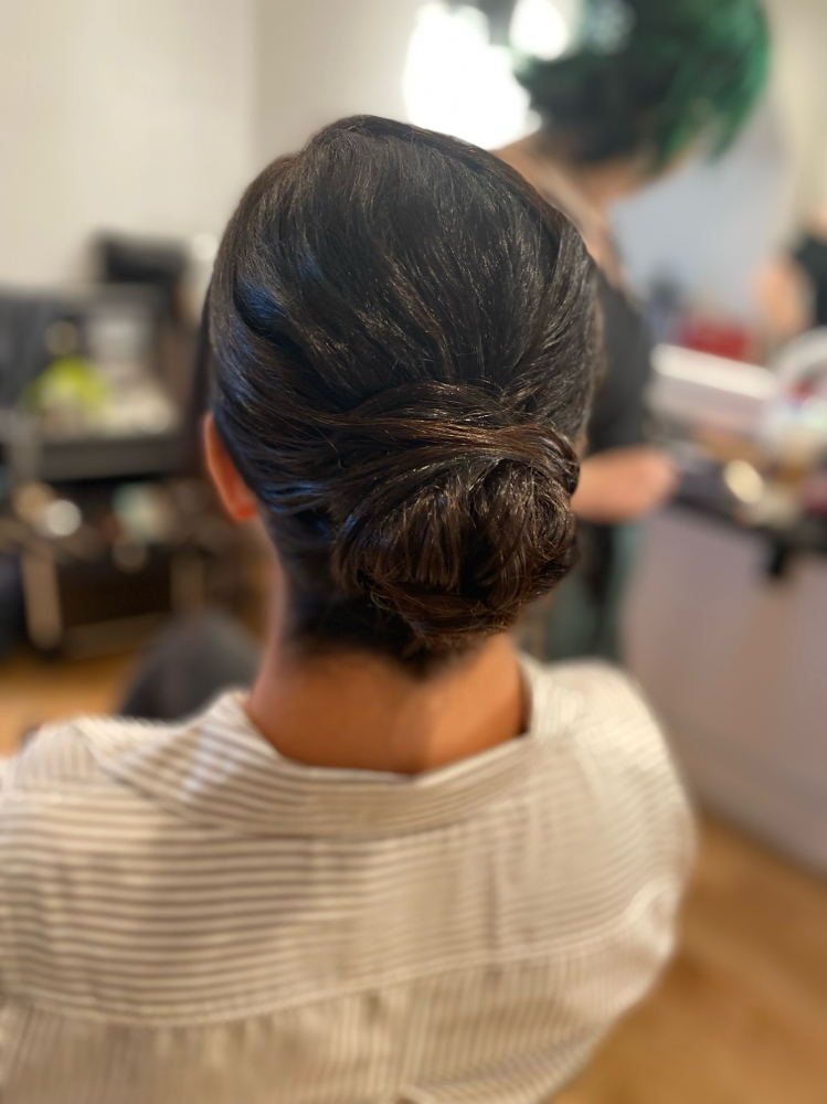 Dry Hairstyling (updo)