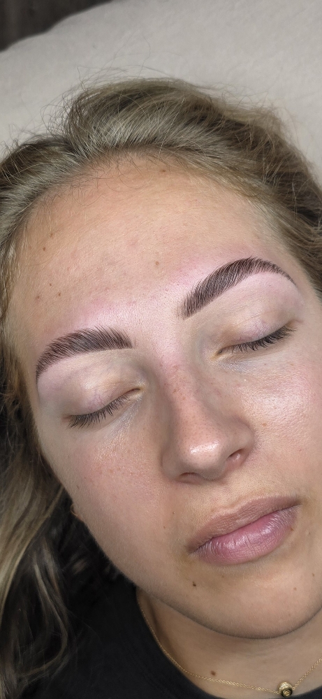 Brow Lamination