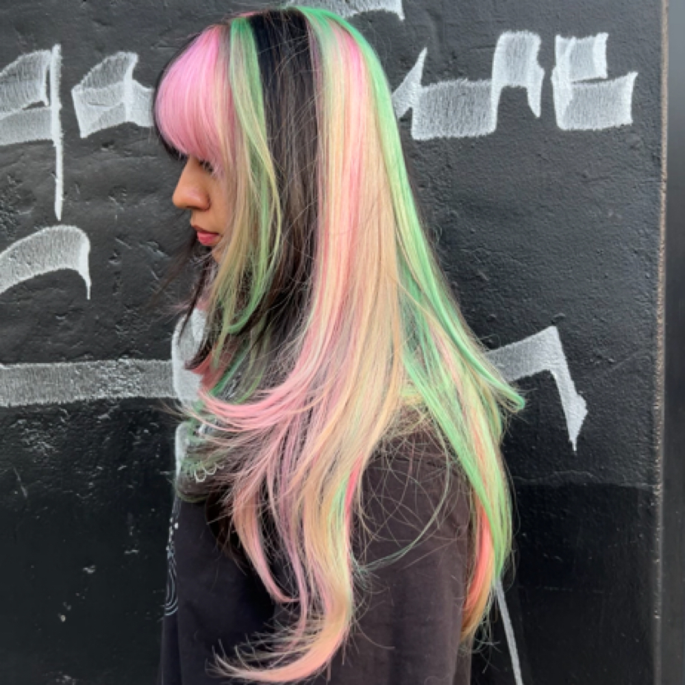 Chunky Highlight at sweettoothstylz in Los Angeles, CA