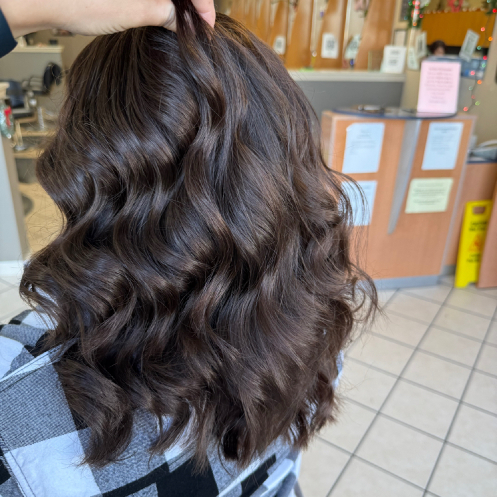 Color at Samantha  Robinson in Scottsburg, IN