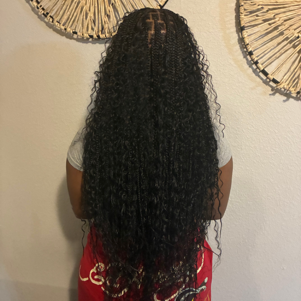 Small/Smedium Boho Knotless at Ti X Couture Braiding Services in Waco, TX