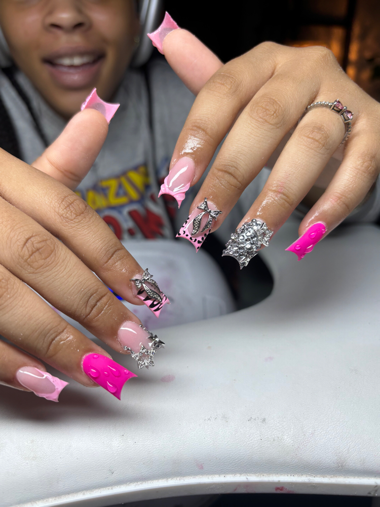 MEDIUM SET at nailss_.byjay in Cape Coral, FL