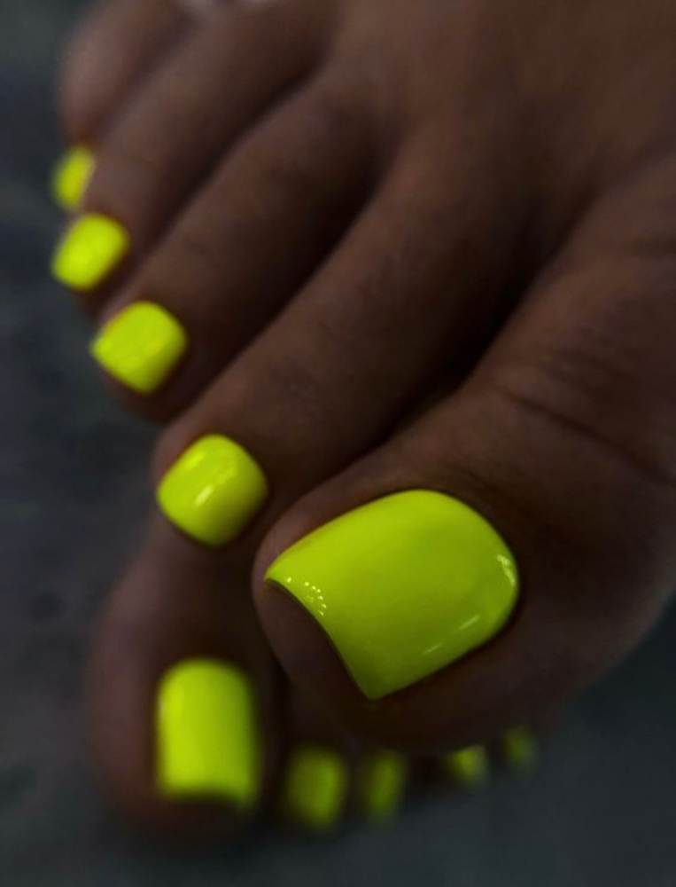 Gel Pedicure