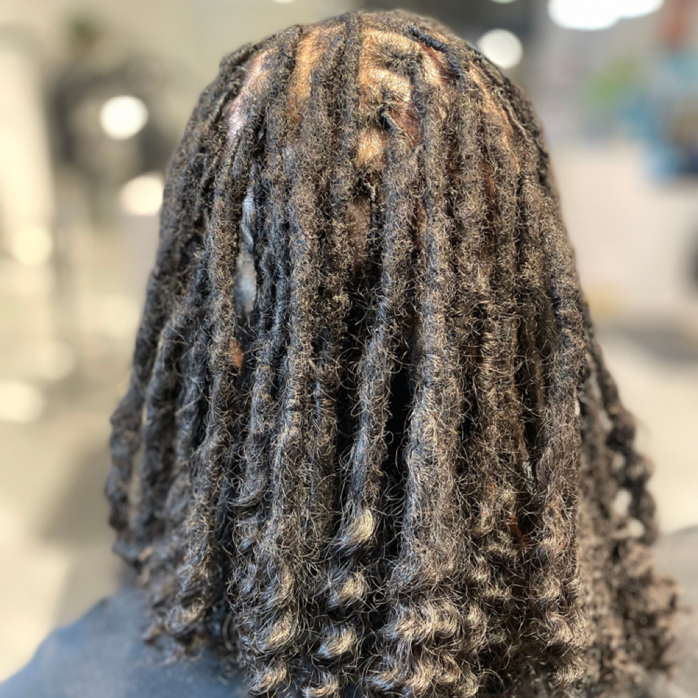 Loc Reconstruction With Curly Tips