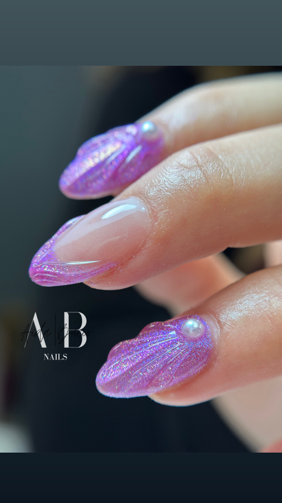 Polygel Manicure