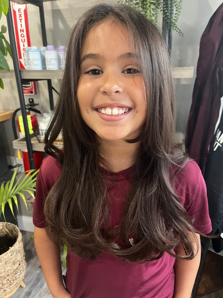 Kids Cut/ Blowdry