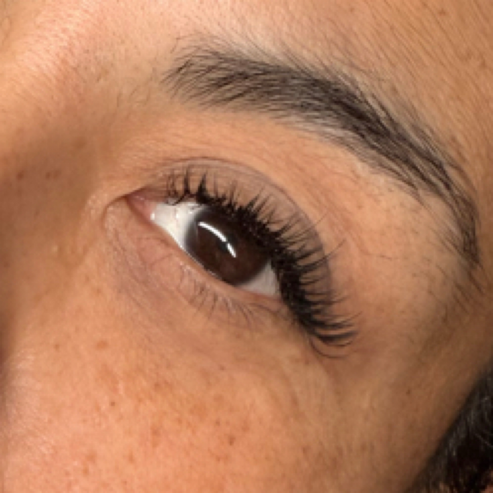 Wet Set Full Set at aesthetix Beauté in Glendale, AZ