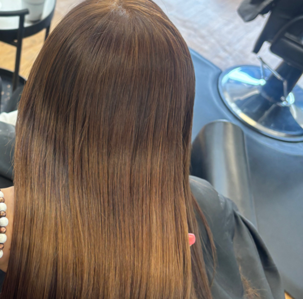 Hydrating Hair Mask at Lu Hair Salon and Barbershop in South Elgin, IL