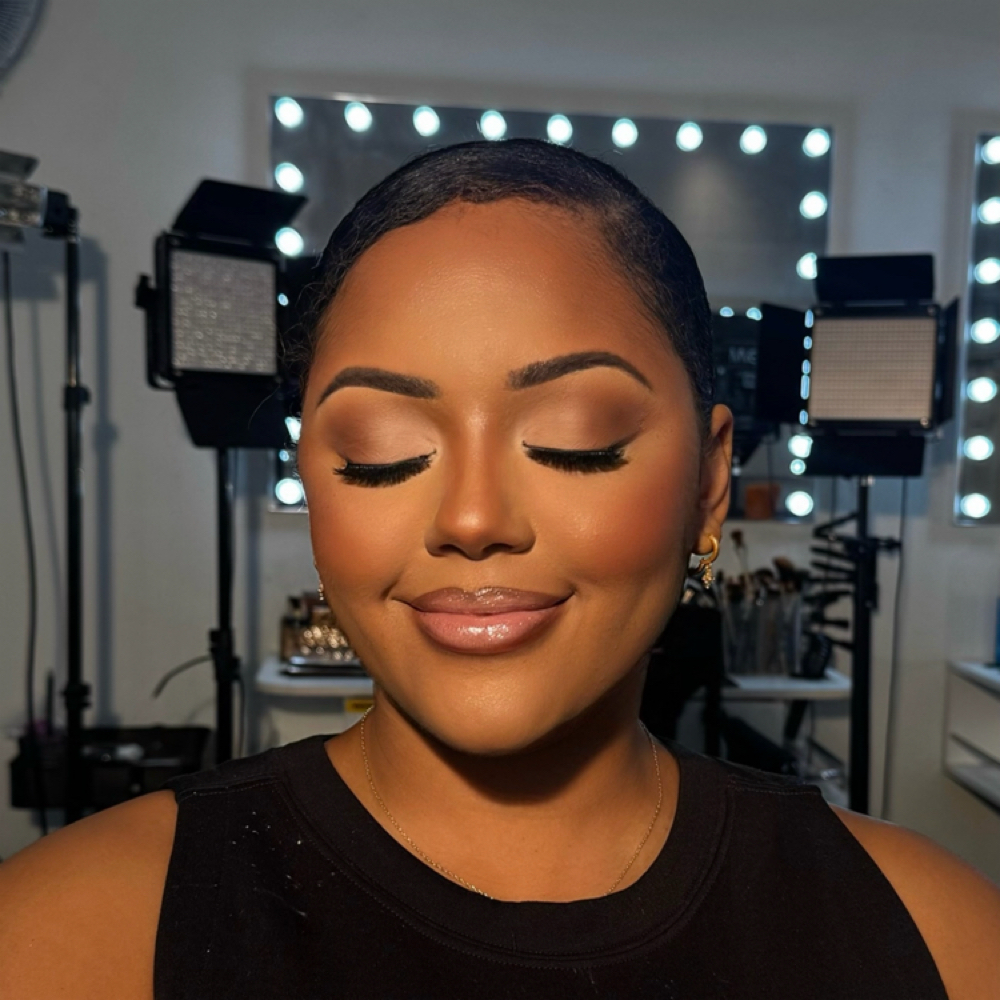 The Vow Vanity Glam✨ at FACEITBYMALIEKA in Houston, TX