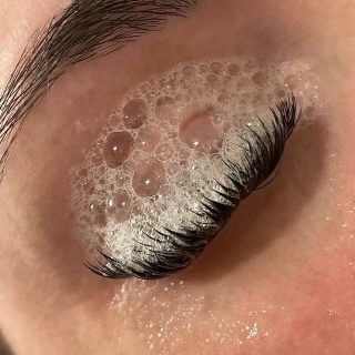 Lash Bath- For Dirty Or Makeup On