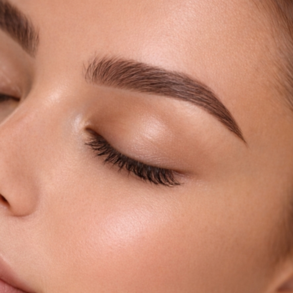 Signature Brow Makeover