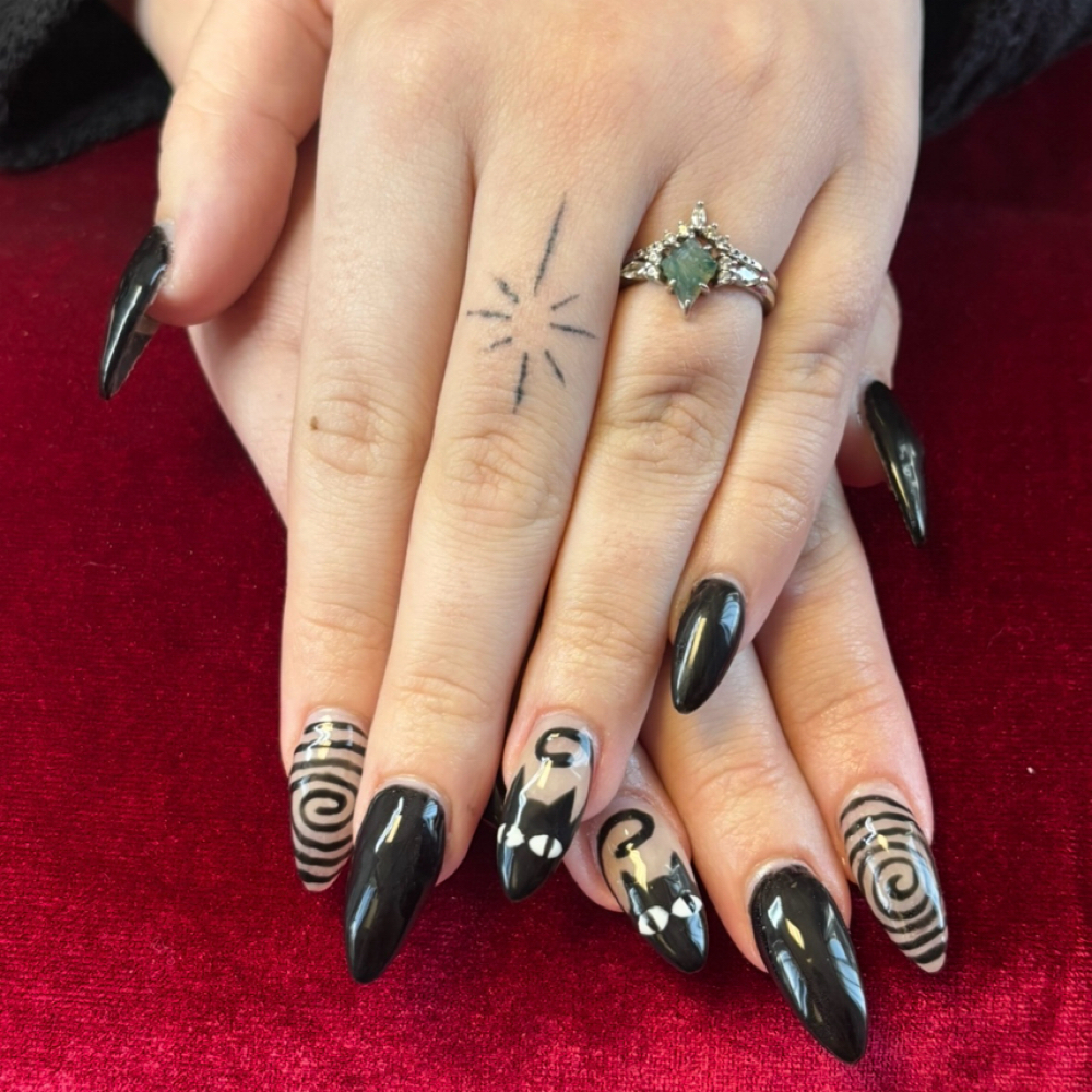Full Set at Olivia Nagel | Beauty Lounge in Lawrenceburg, IN