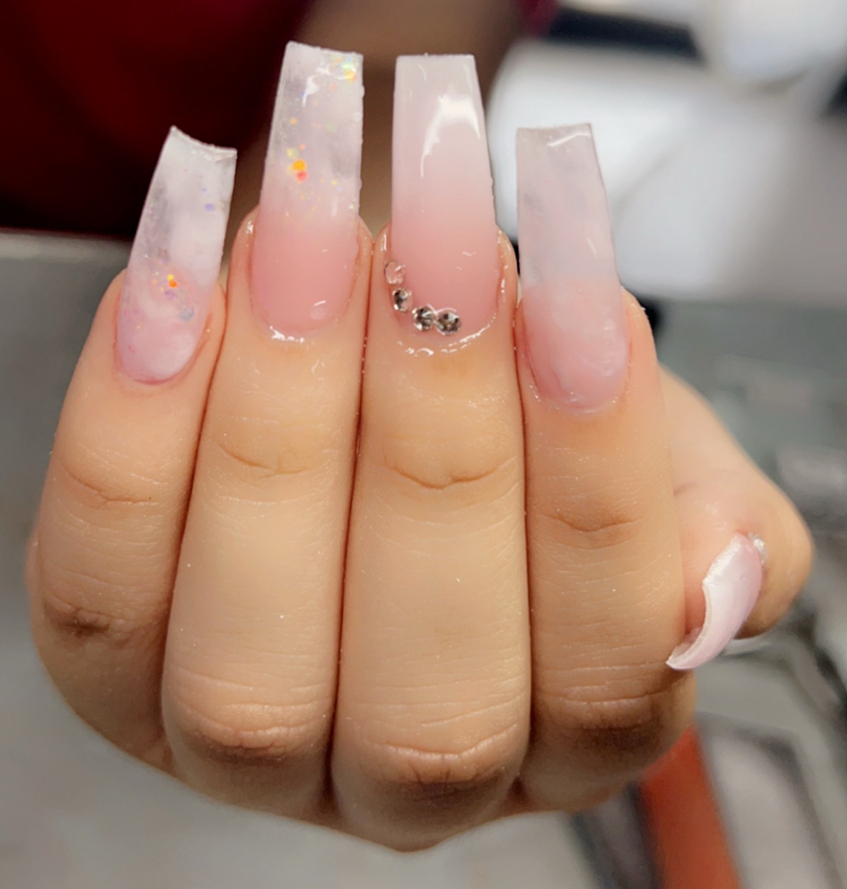 Ombre Nail Design at Liquid Glamour in Cranberry Twp, PA