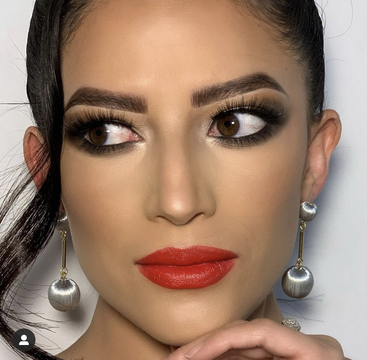 PARTY GLAM