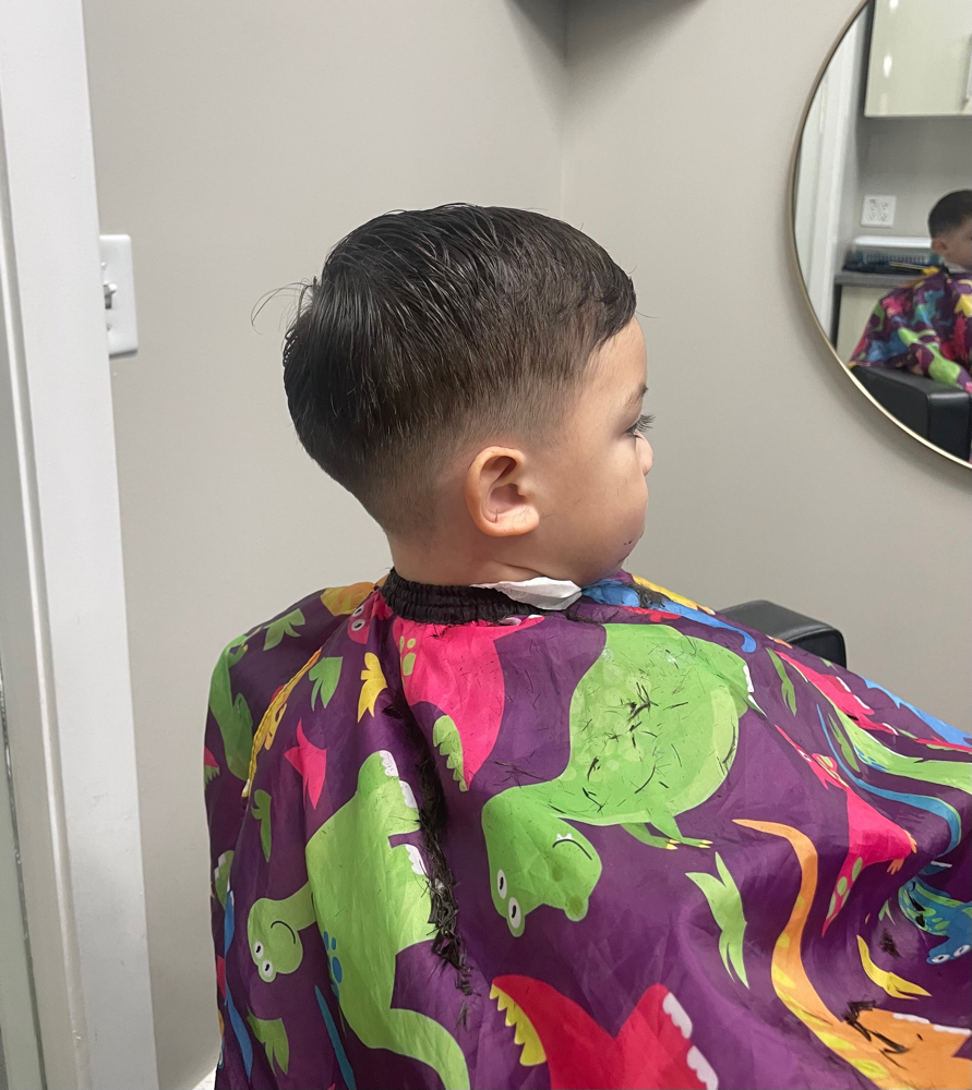 Child’s Haircut (10 & Under)