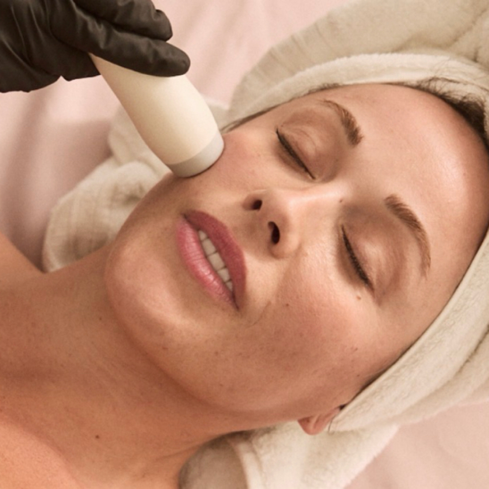 Dbl Chin & Turkey Neck Treatment + at Lashesbyty LLC in Ridgeland, MS