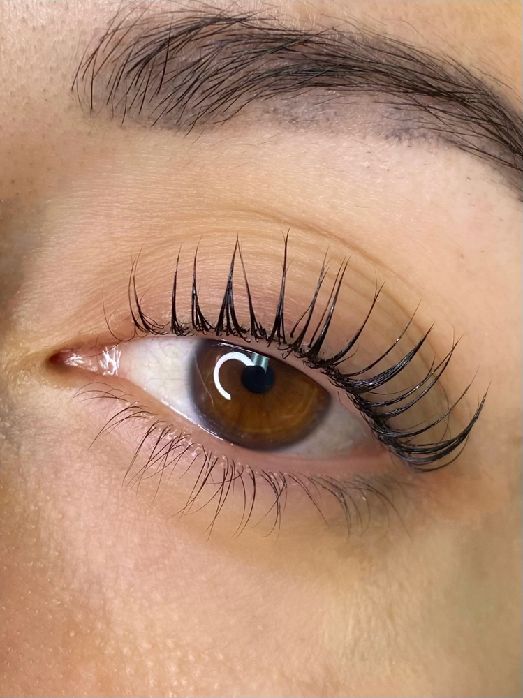 Lash Lift + Tint (SUMMER SPECIAL)