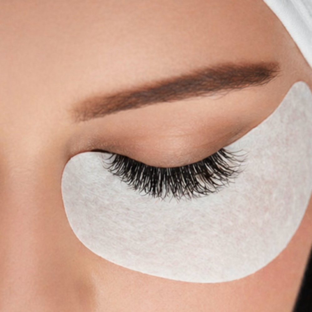 Outside Hybrid Lash Fill at Beauty Bar ILM in Wilmington, NC