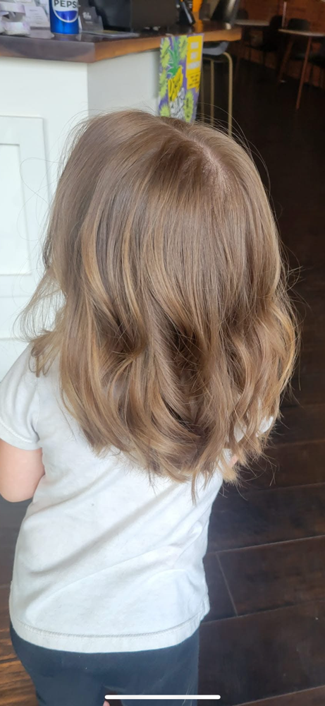 KIDS WASH/CUT/STYLE at Hailee Gullett in Bellefonataine, OH