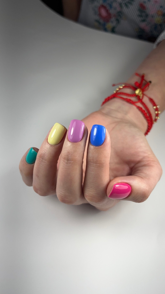 Russian Manicure
