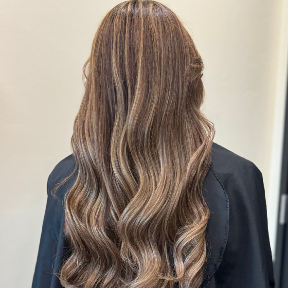 Partial blonding w/ Root touch up at hair by bry (thtalthairgirll) in tucson, AZ