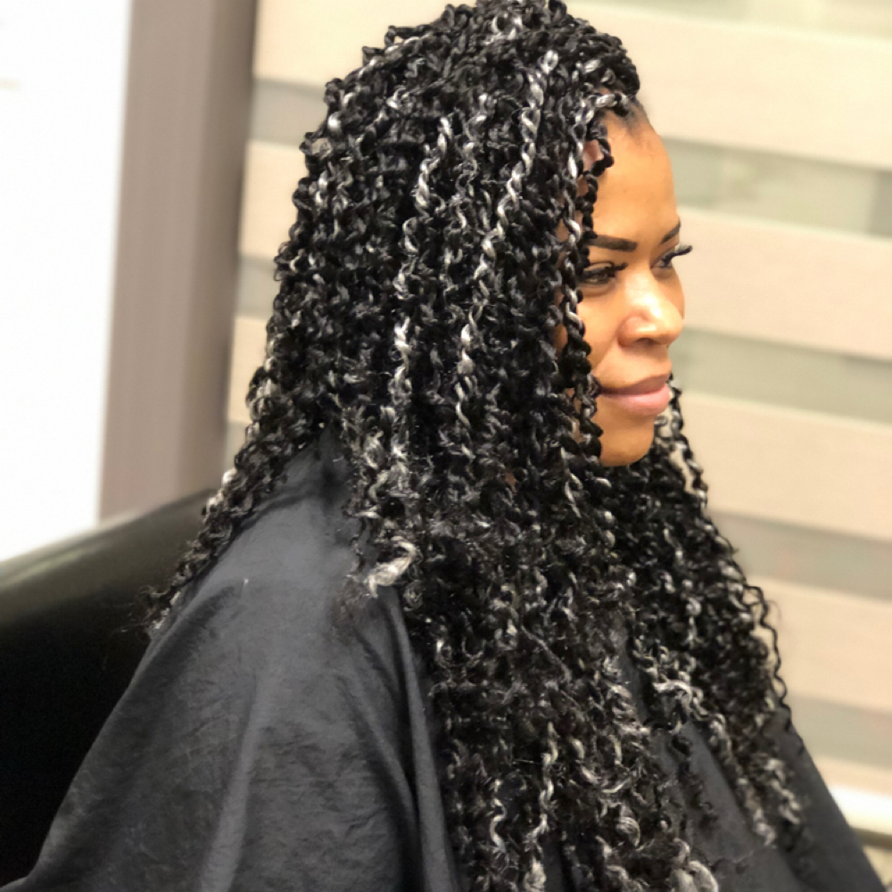 Passion Twist at Some Like It Loc’d in Chandler, AZ