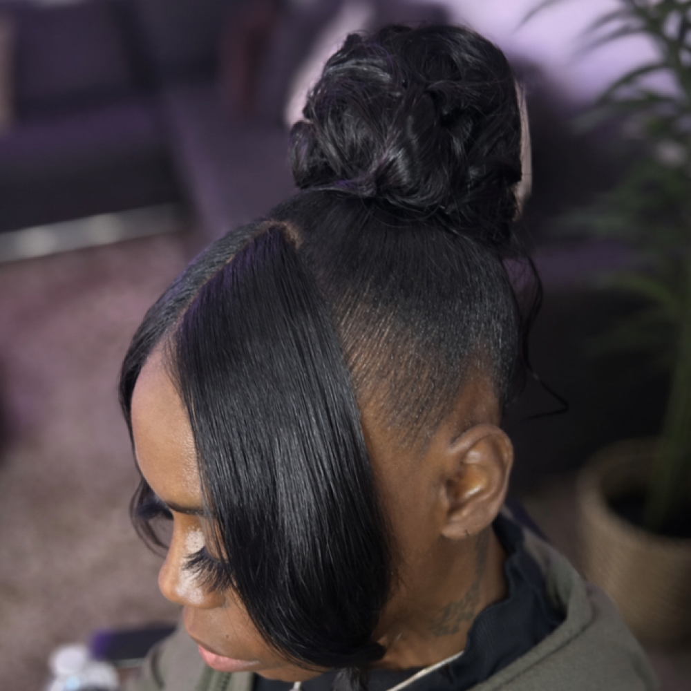 Pin-up with two bangs at 𝓢𝓽𝔂𝓵𝓮𝓼 𝓫𝔂 𝓈𝒽𝒾𝓃𝒶 in 𝓣𝓪𝓶𝓹𝓪, FL
