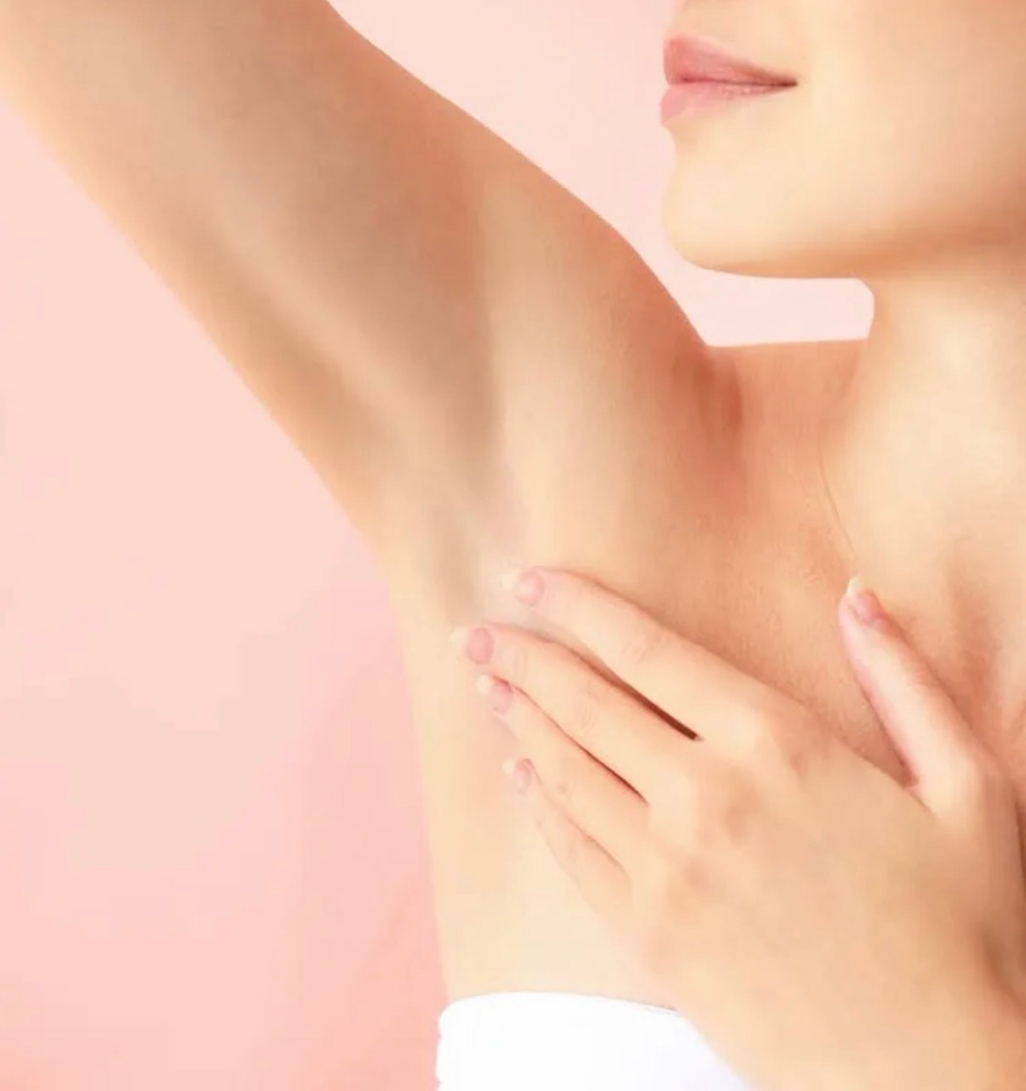 Underarm Wax at Ryna Nails Studio in Glen Allen, VA