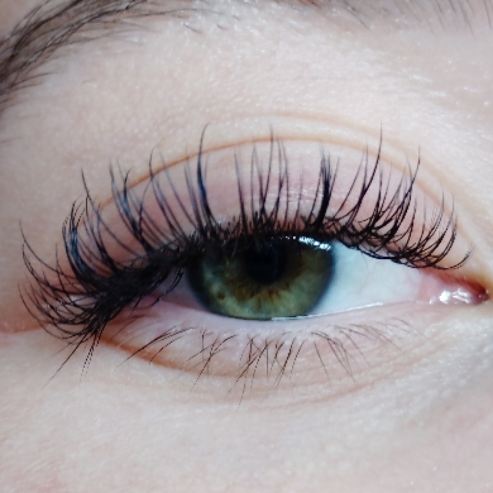 Classic Over 2-Week Fill at Noemi's Beauty Room LLC in Avondale, AZ