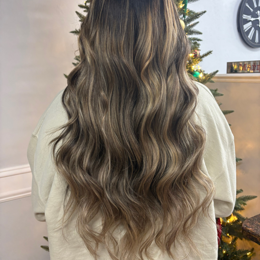 Extension Consultation at Tabitha’s Beauty in Manitowoc, WI